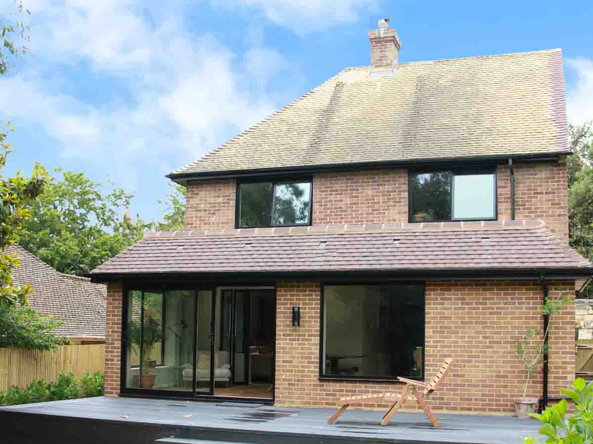 How to Choose a Builder in East Sussex: What to Look For